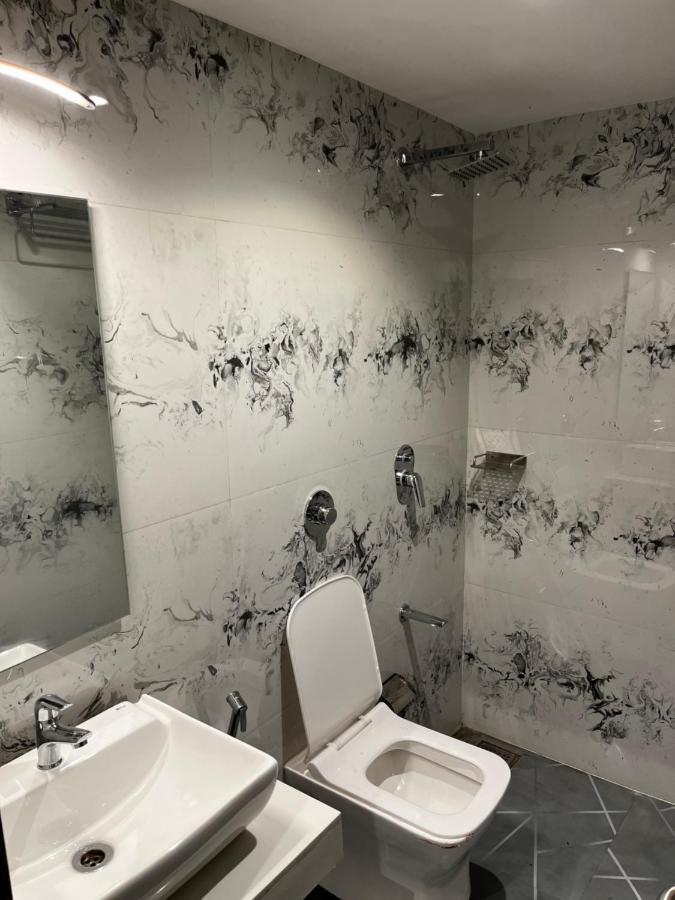 Hotel Classio Andheri - Near Dn Nagar Metro Station Bombay Extérieur photo