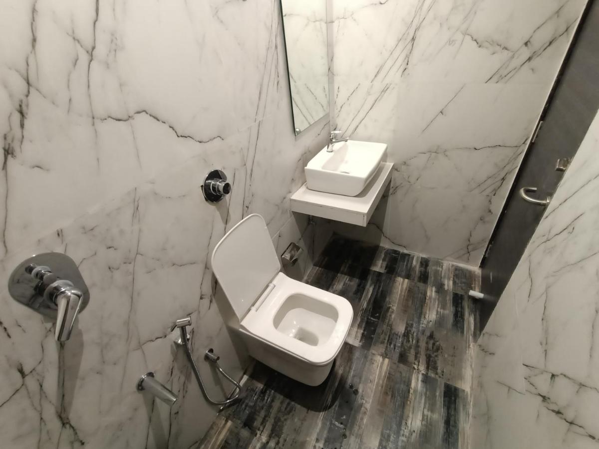 Hotel Classio Andheri - Near Dn Nagar Metro Station Bombay Extérieur photo