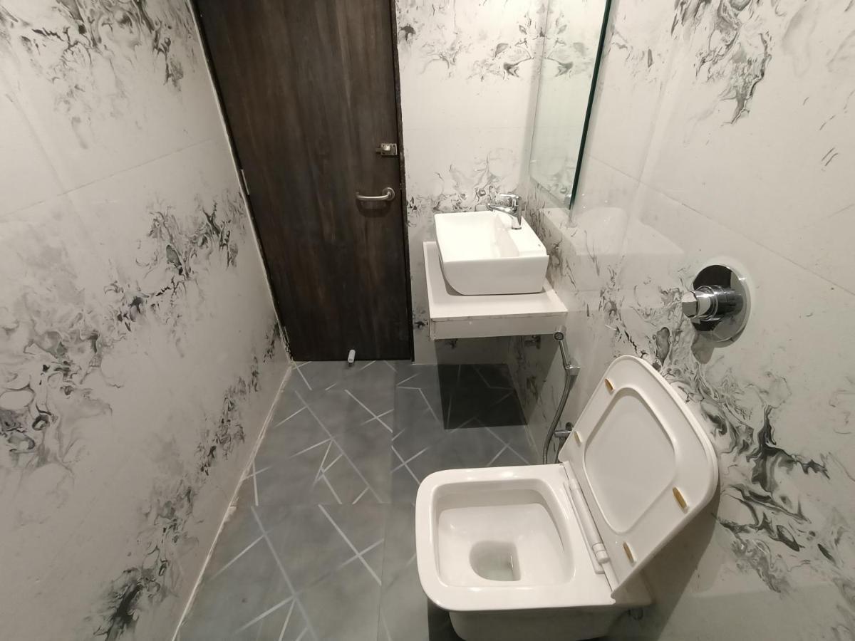 Hotel Classio Andheri - Near Dn Nagar Metro Station Bombay Extérieur photo
